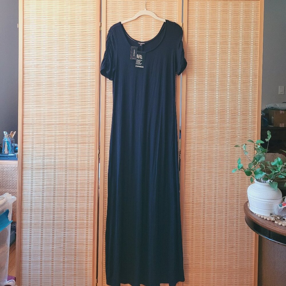 EXPRESS Long Black T Maxi Dress